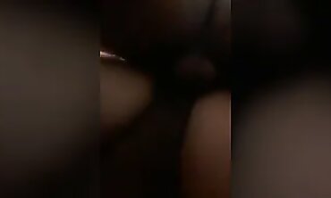 Cogiendo con mi amante en cuatro