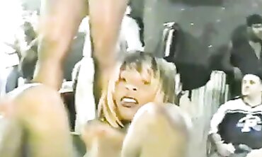 Gutless Black Beauty Shows Off Her Big Ass In Public