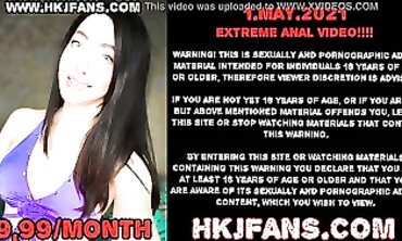 Hotkinkyjo Gets Extreme Anal Fisting