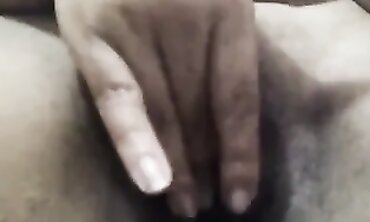 Ultra-Cutie Moroccan Bombshell Webcam Tramp