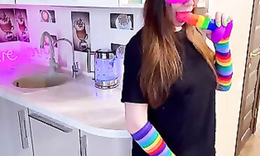 Amateur Kitchen Blowjob and Deep Throat Orgasm