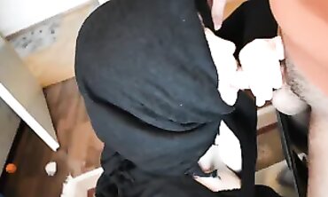 Ultra-Cutie Muslim Fiancee Slurps Man-Meat After a Long Fast
