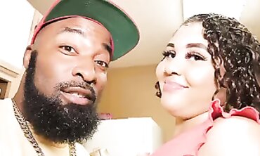 Light-Skinned 19-Year-Old 38III Gets Plowed by Texas King Gutta