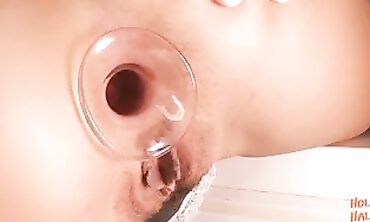 HoleyHaley Takes a Thick Anal Plug in Her Huge Ass