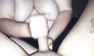 Guts Fapping: Milf Goddess Milks His Cock While Finger Pulverizes Her