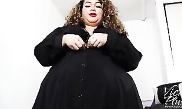 POV Boss Inspects And Smacks Fired BBW Worker