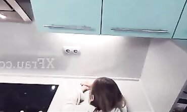 Unerfahrene Mommy mit Perfektem Fick