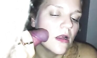 Grandpa and women in Amateur Blowjob and Handjob Scene