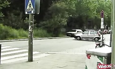 So ficke ich deiner Tochter into den Arsch