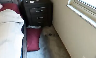 Stepbrother Wakes Up to a Deep Throat Blowjob and Creampie
