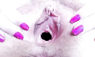 Honey: Amateur Arab Babe Glory Hole Action