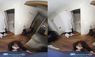 Isabelle Reese Gets Fucked in Her New Home