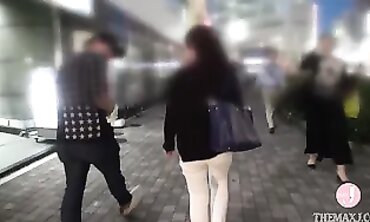ガチナンパ！童貞筆下ろし中出しSEX「何度もイっちゃうから止めて！」