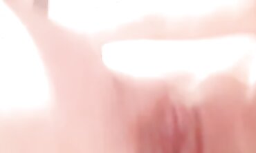 Gaping Pussy Pee Show After Orgasm