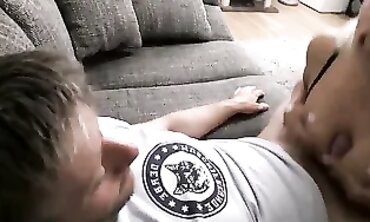 USER FICK BIS ZUM ANSCHLAG - DEUTSCHE milf