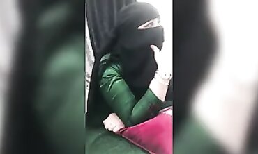 Large Niqab 2