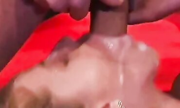 Alexa Grace & Melissa Lauren Get Spunk Glazed Faces