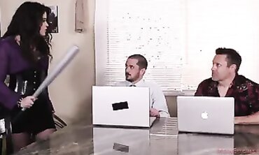 Mistress Victoria Voxxx Demands Booty Worship From Her Employee