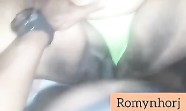 Sorayyaa e Romynhorj Fodem Plus-Size ao Vivo na Cam