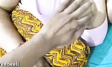 Dost Ki Maa: Mother's Day MILF Anal