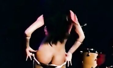 COOCH MURMUR - Classic 70s Hairy Striptease