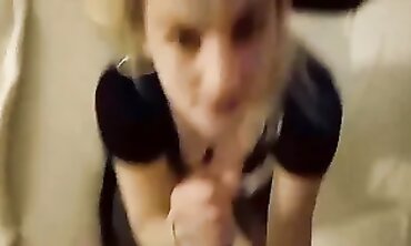 Vietnamese Milf Amy Starr POV Hookup