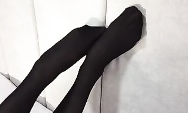 African MILF in Pantyhose: Solo Feet & Legs Fetish