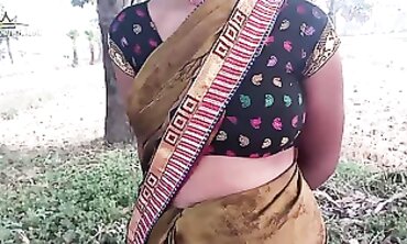Ganv Ki Randi Ko 500 Rupaye Me Pataya Or Ghar Le Aaya