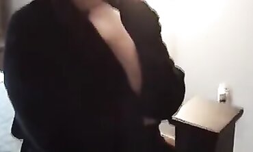 Stepson Caught Jerking Off to Mommy Mary's Pictures