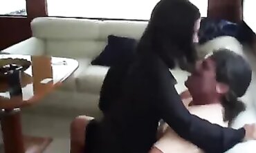 Pauline the Slutwife Plows a Stranger on a Boat