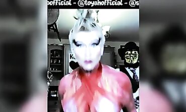 Toyah Willcox Goes Topless and Barely Braless