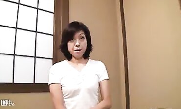 田舎の明るい農村熟女 三和久子 2