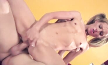 Jenna James Takes It Up Her Trashy Booty