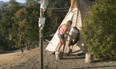 She's Got Massive Cupcakes And A Thirsty Cunny And Culo For This Outdoor Shag