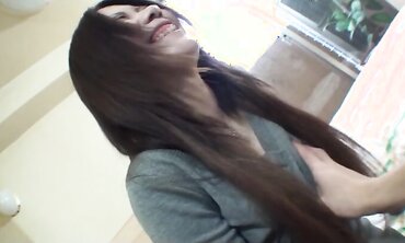 Miyu Ninomiya Gets Her Asian Gash Bred