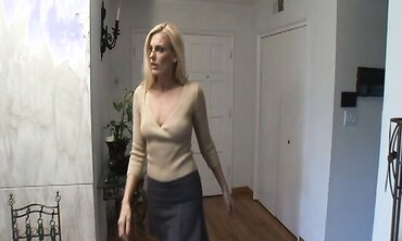 Darryl Hanah And Jaelyn Fox In An Ass Fucking Threeway