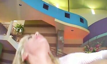 Full Tart Holly Wellin Gets Torn Up By 2 Stiffys And Both Jism Deep Inwards