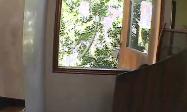 Sandra London Is A First-Ever Time Ebony Crank