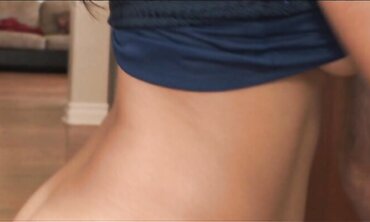 Laurie Vargas Gets Her Mexicunt Torn Up
