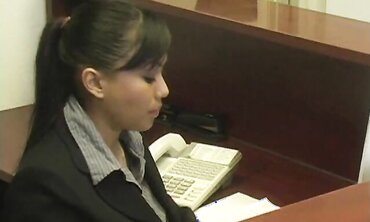 Mika Suntan Gets Her Japanese Crevices Used