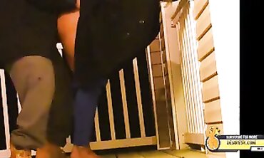 MILF Gives Blowjob to Stranger at the Pub