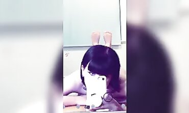 Sweetheart Egirl Bunny Goes Bare in Viral TikTok Trend
