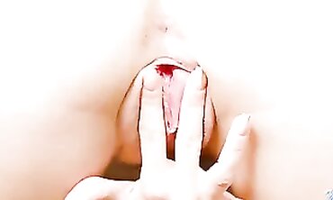 KristinaOWL Petite Brunette Gives Desperate Glimpse-A-Boos