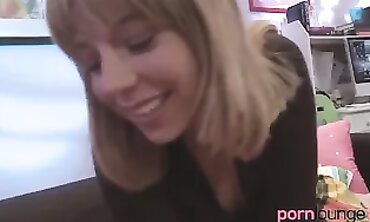 Chastity Lynn Takes a Big Dick in Hardcore Sex