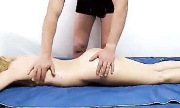 Blonde MILF Masseuse Gets Happy With A Jack Off