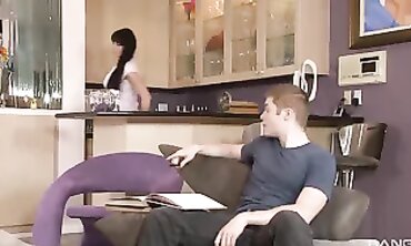 Eva Karera: Mummy Fucked Sextape
