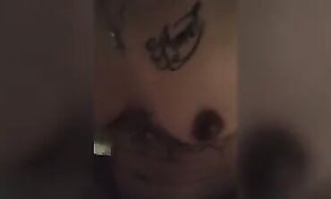 Chienne dans l'ass-pipe