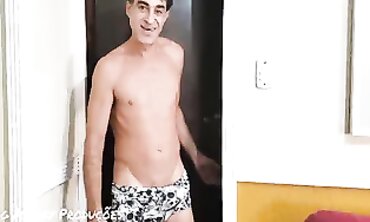 Manuh Cortez Trolada Pela Diretora Em Cena Improvisada