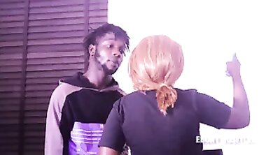 Ebony Mom Gets Hardcore Blowjob and Riding Action