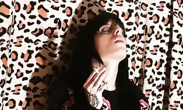 Sweetheart Gothic Mistress Smoking Part 1